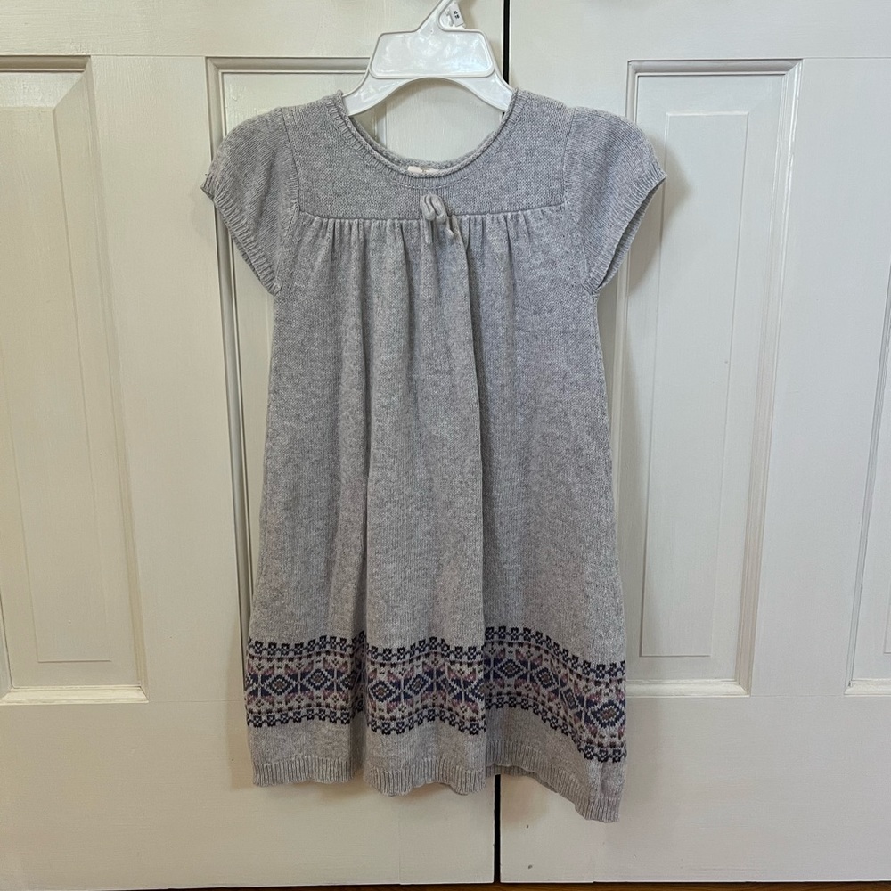 Grey Short sleeved sweater dress